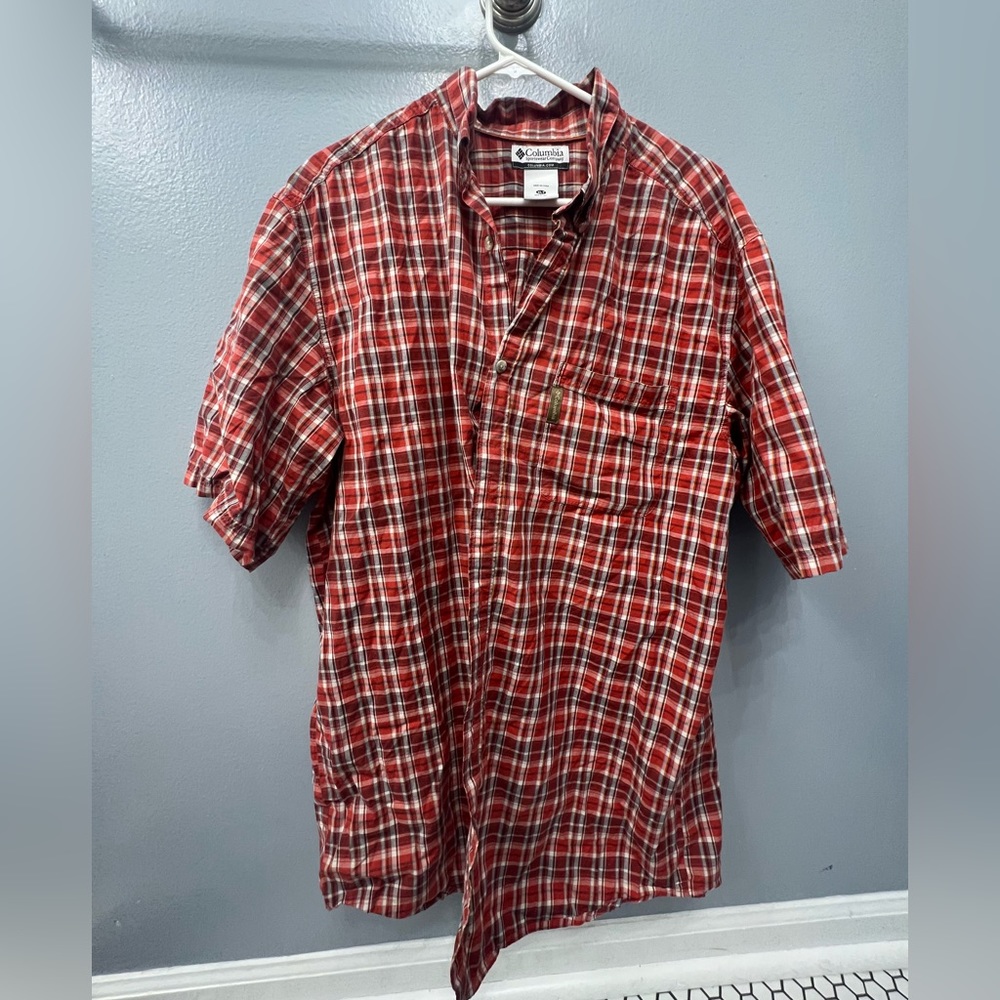 Columbia plaid button down short sleeve shirt size XLT